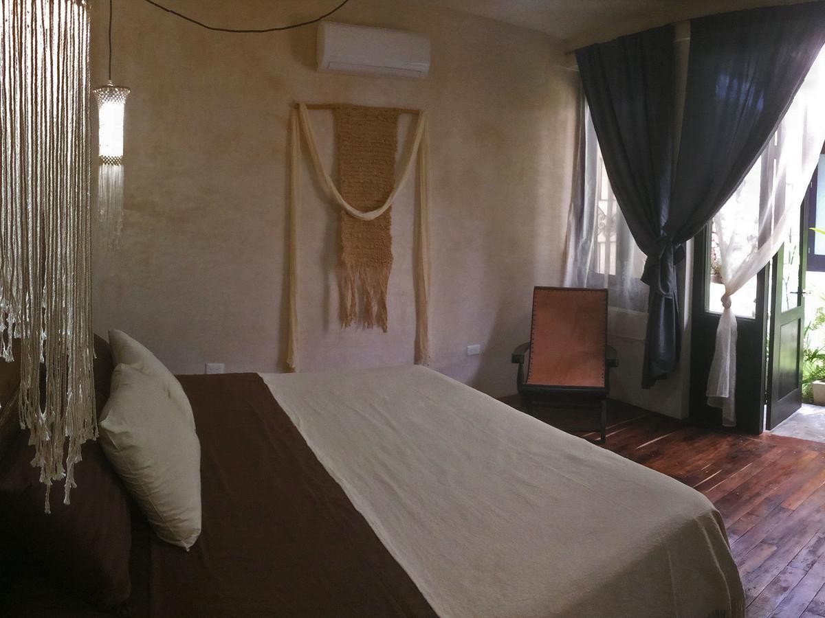 Bed and Breakfast La Flor Casa Boutique Вальядолид Экстерьер фото